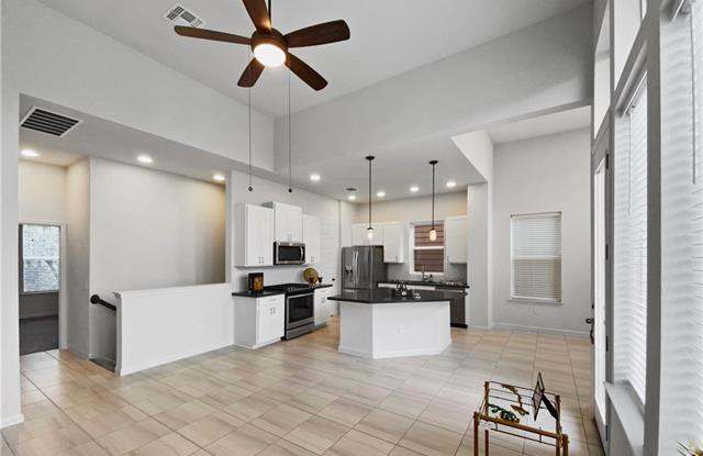 13709 ZINK BEND Gallery 2