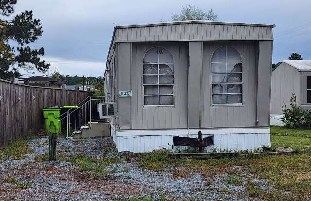 121 Holly photos photos