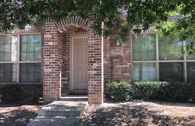 2389 Homewood Lane - 2389 Homewood Lane, Grand Prairie, TX 75050
