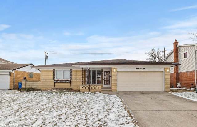 11050 Irene photos photos 11050 Irene photos photos