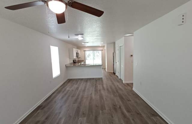 3 BR 2 BA home for small town living Gallery 3