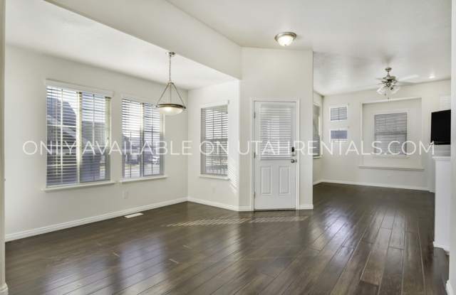 4306 N Chestnut Oak Dr Gallery 3