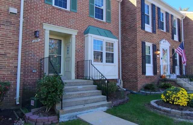 12151 STALLION Court Gallery 2