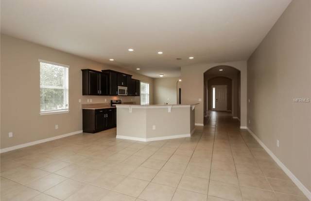 15634 STARLING WATER DRIVE Gallery 2