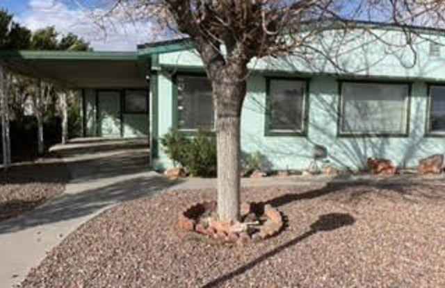 5374 N Sir Richard Drive Gallery 2