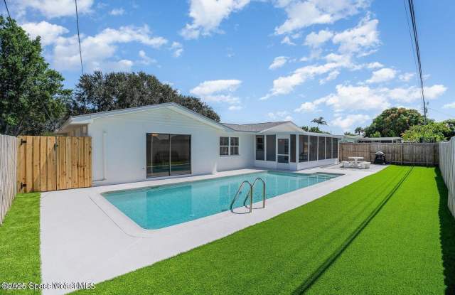 345 PARK AVENUE SE photos photos