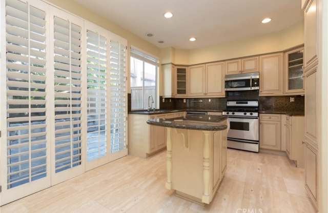 24502 Sunshine Drive Gallery 2