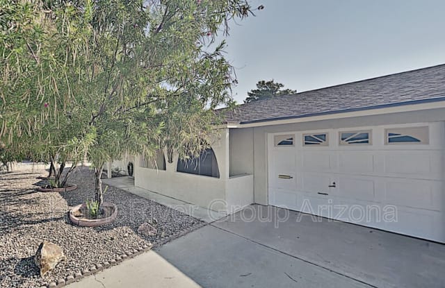 12615 N 111th Ave - 12615 North 111th Avenue, Sun City, AZ 85351