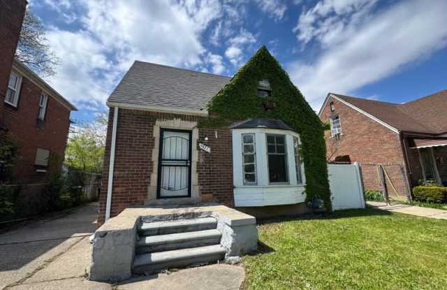 9927 Beaconsfield Street photos photos