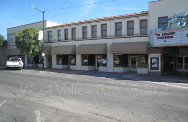 522 Center St - 522 Center Street, Taft, CA 93268