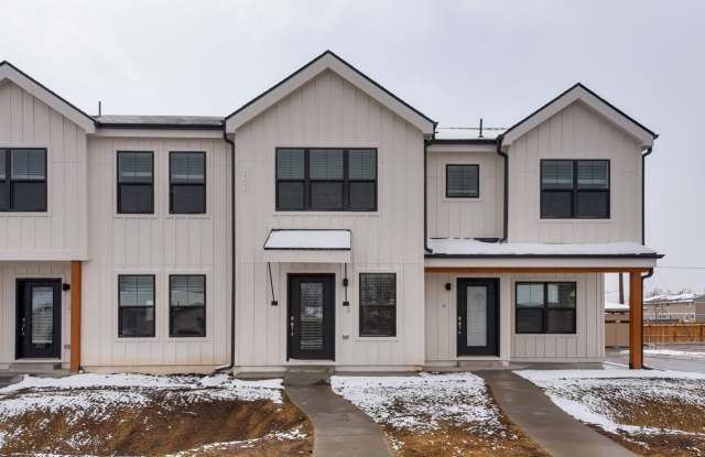 3 Bedroom Townhomes For Rent photos photos