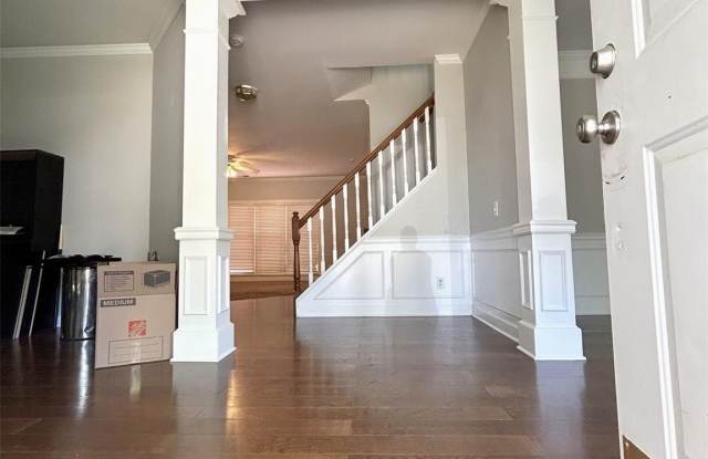 733 Meadow Lake Drive Gallery 4