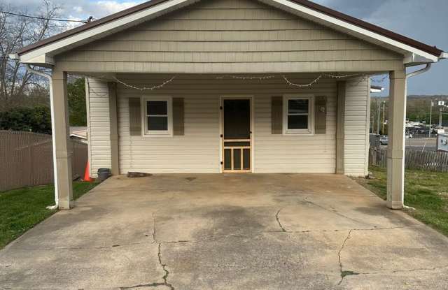 3 Bdrm/2 Bath home    ♦   Gray, TN - 134 West Drive, Johnson City, TN 37615