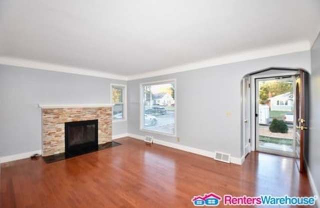 6627 Columbus Avenue Gallery 2