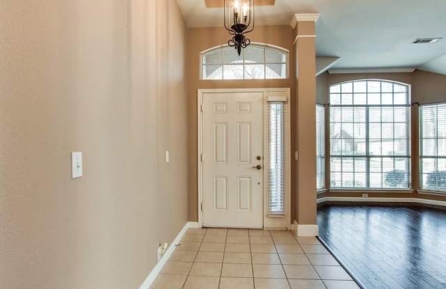 6705 Hayling Way Gallery 2
