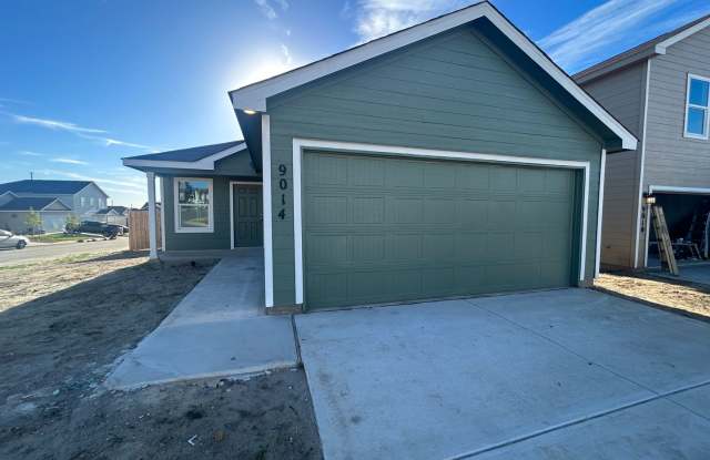 *COMING SOON!* 3 Bedroom / 2 Bath Home Near TRADERS VILLAGE! photos photos