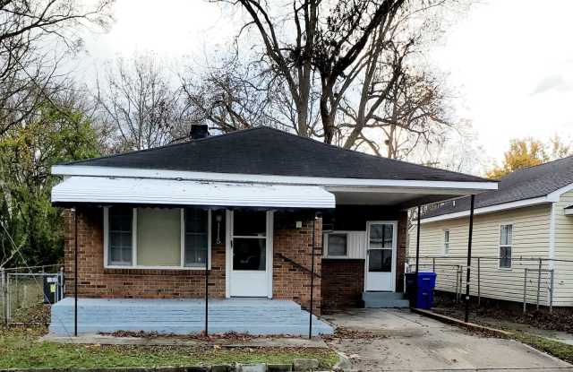 Renovated Brick Ranch - 1115 Douglas Avenue photos photos