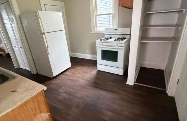 2728 8-1/2 Ave. Gallery 1
