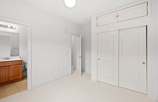 TOSCANA TOWNHOME EMBRACES LUXURY LIVING PRIVACY | SECURITY | MANY UPGRADES - 1680 Shore Place, Santa Clara, CA 95054