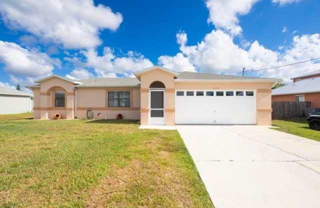 643 SW Duval Avenue photos photos