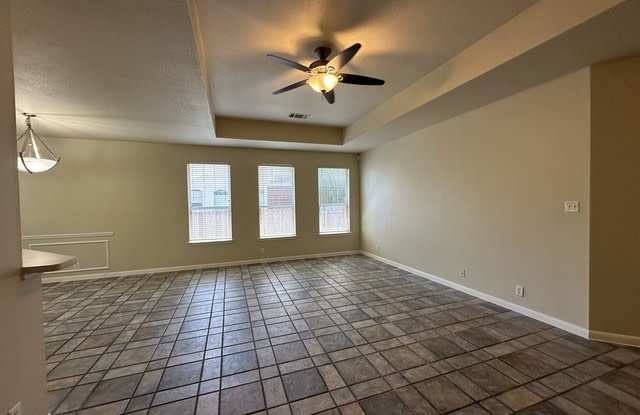 13631 AUBURN OAKS Gallery 3