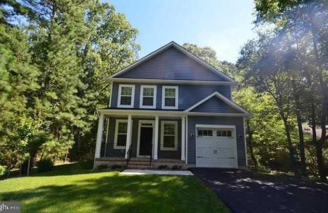 5917 SNEED Drive Gallery 1