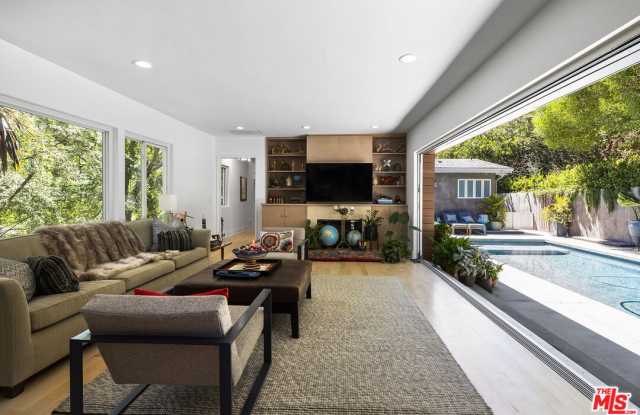 11575 Canton Dr - 11575 Canton Drive, Los Angeles, CA 91604