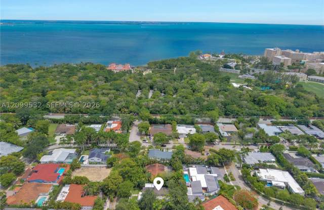 10 Samana Dr Gallery 3