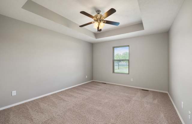 4 Bedroom Home in Springfield, Missouri Gallery 1