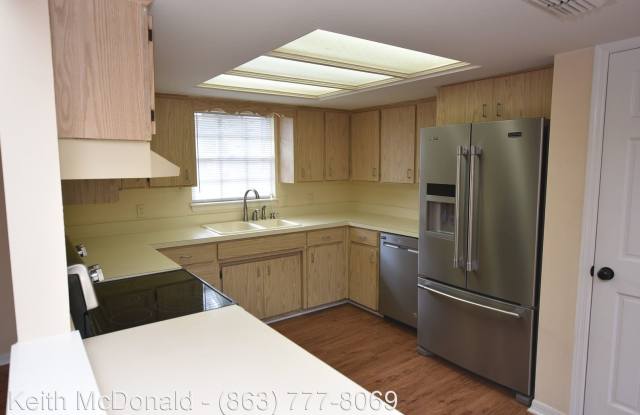 4605 Kimball Court W. Gallery 3