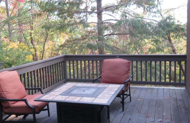 8 Southwick Ct. Gallery 4