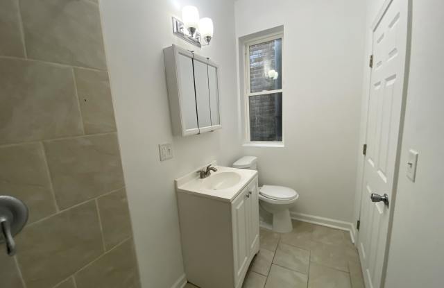 1609 Lawndale Avenue - 3S Gallery 3