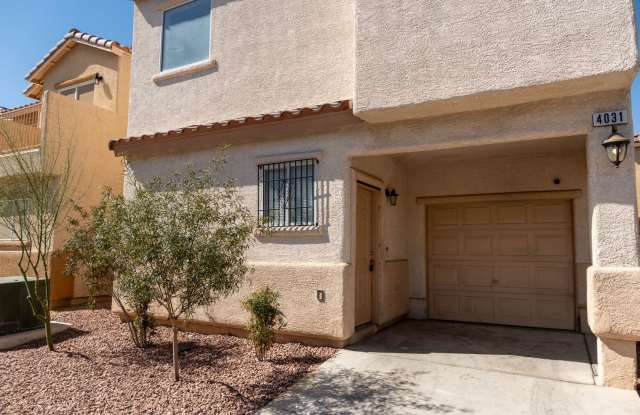 Newly Renovated - 4 BEDROOM - 2.5 BATHROOM HOME photos photos