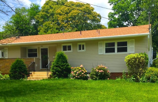 312 BRANCH CIRCLE SE - 312 Branch Circle Southeast, Vienna, VA 22180