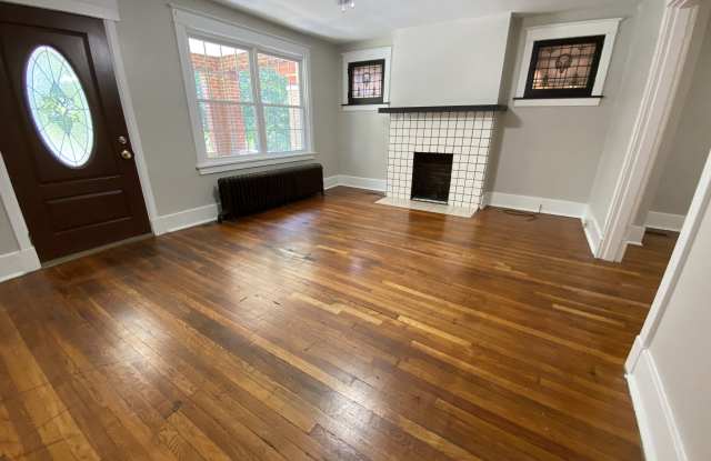 226 SOUTH WINEBIDDLE STREET photos photos