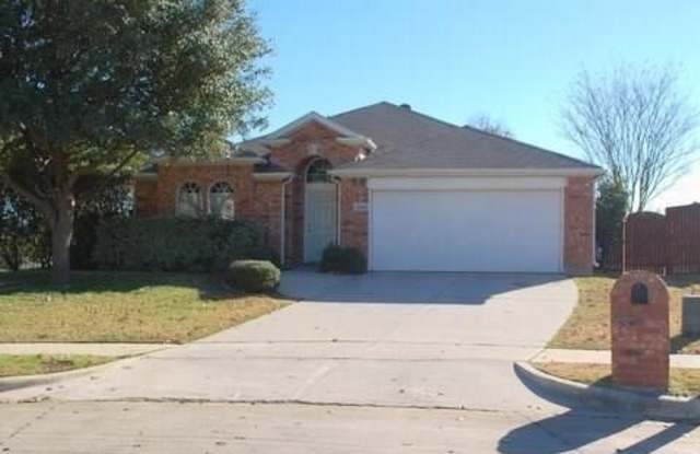 2304 Caddo Circle - 2304 Caddo Circle, Denton, TX 76210