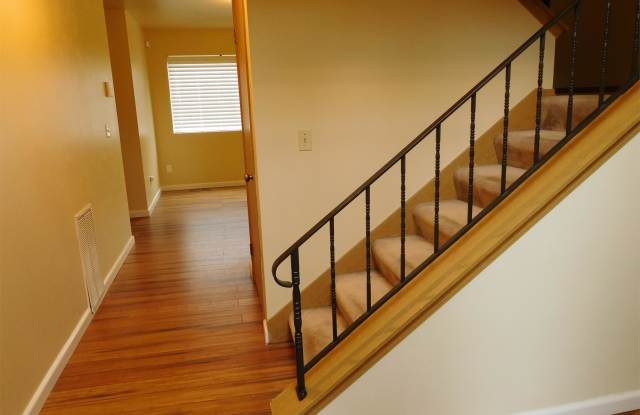11916 SE 220th Ct Gallery 3