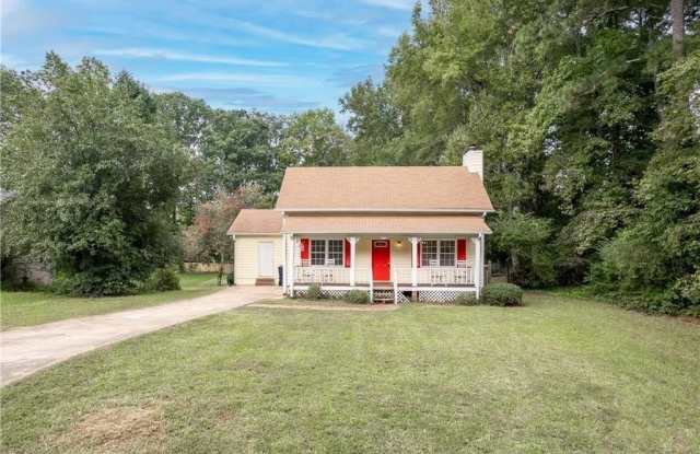2737 King Arthur Court - 2737 King Arthur Court, Buford, GA 30519