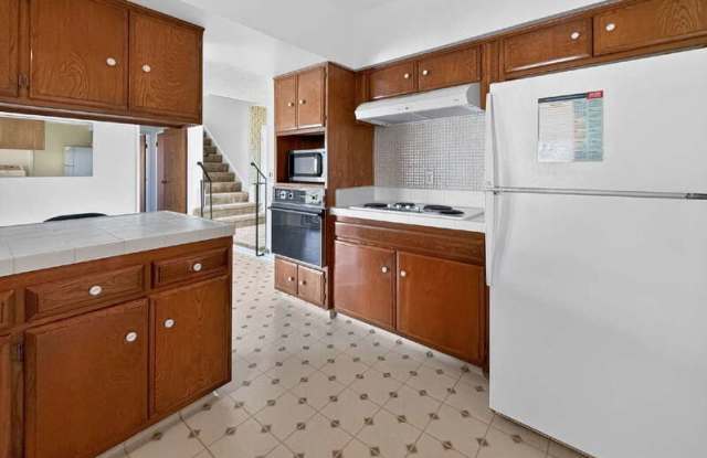 10469 Gregory Circle Gallery 4