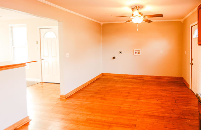 1615 Starr Avenue - 1615 Starr Avenue, Toledo, OH 43605