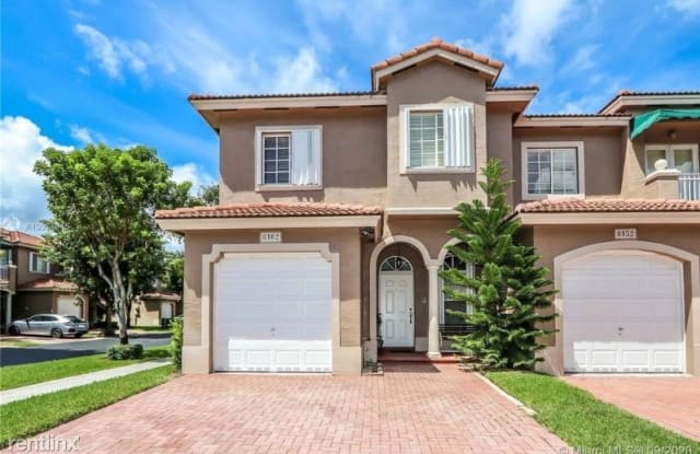 8162 SW 119th Ct - 8162 Southwest 119th Place, Kendall, FL 33183