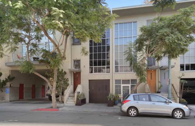 1575 Kettner Blvd photos photos