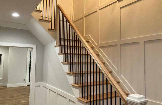 246 Cannon Road Gallery 3