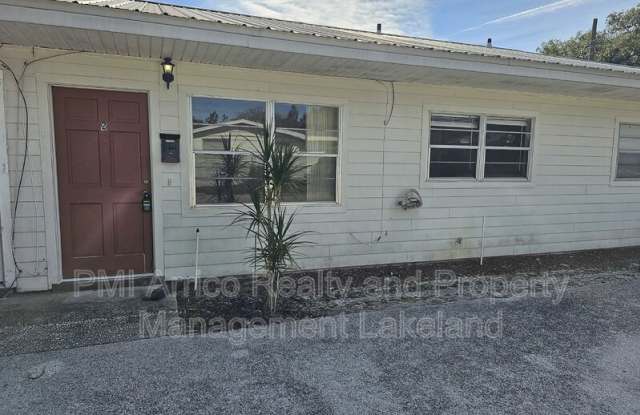3246 S Polk Ave photos photos