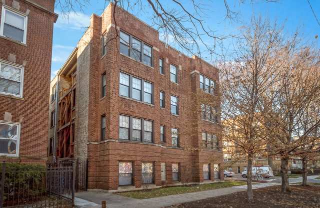 1941 West Winnemac Ave. Apt. photos photos