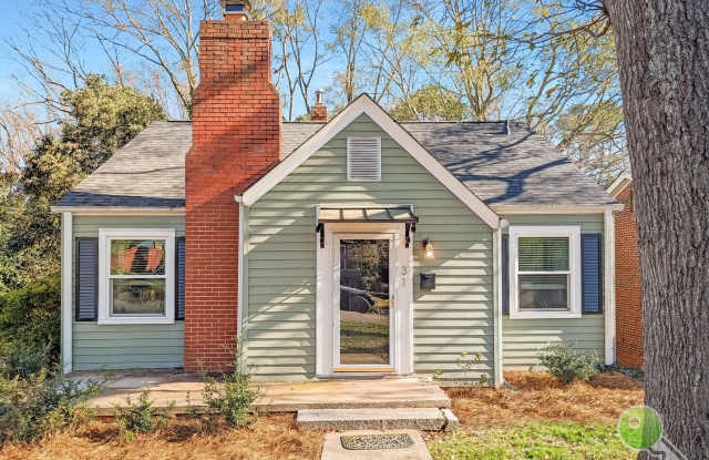 Charming Updated 2BR Home Near Downtown Greenville - 31 Wilshire Drive, Greenville, SC 29609
