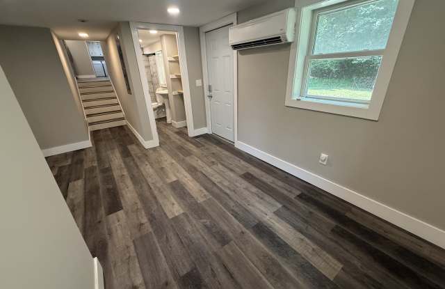 319 Happy Hollow Road Gallery 2