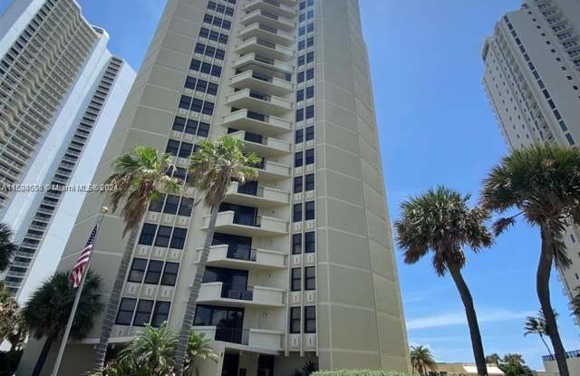 2800 N Ocean Dr photos photos