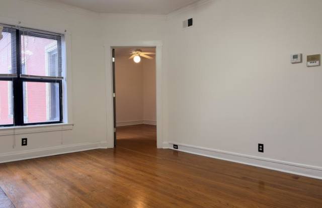 3722 N Sheffield Ave photos photos