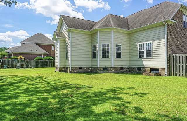 2912 Westshore Court Gallery 4